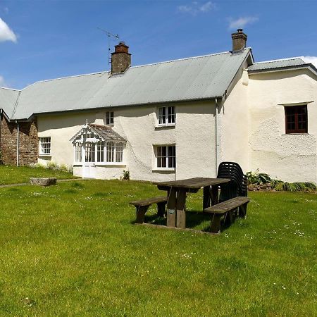 Well Farm Cottages North Tamerton Экстерьер фото