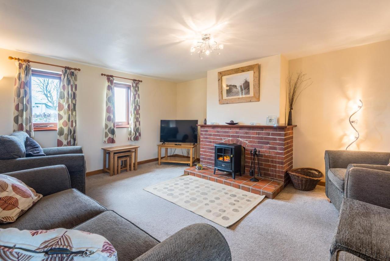 Well Farm Cottages North Tamerton Экстерьер фото